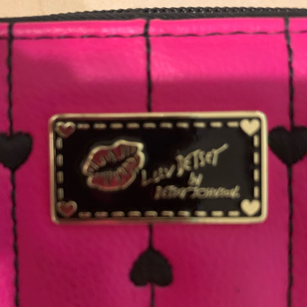 Betsey Johnson Hot Pink Heart Zip around small wallet Rarely used